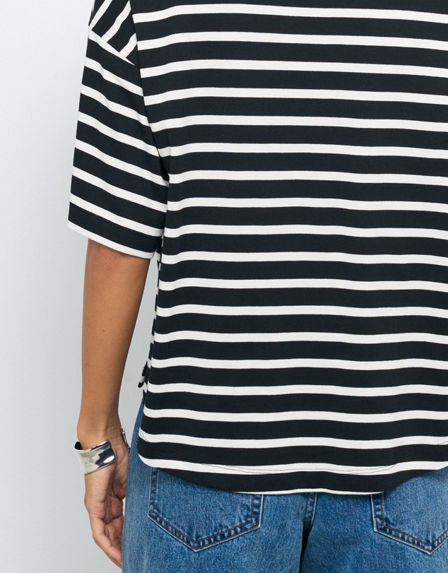 AERE - Leigh Boxy Tshirt