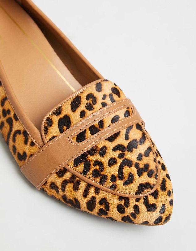 Vionic - Savannah Flat - Tan Leopard