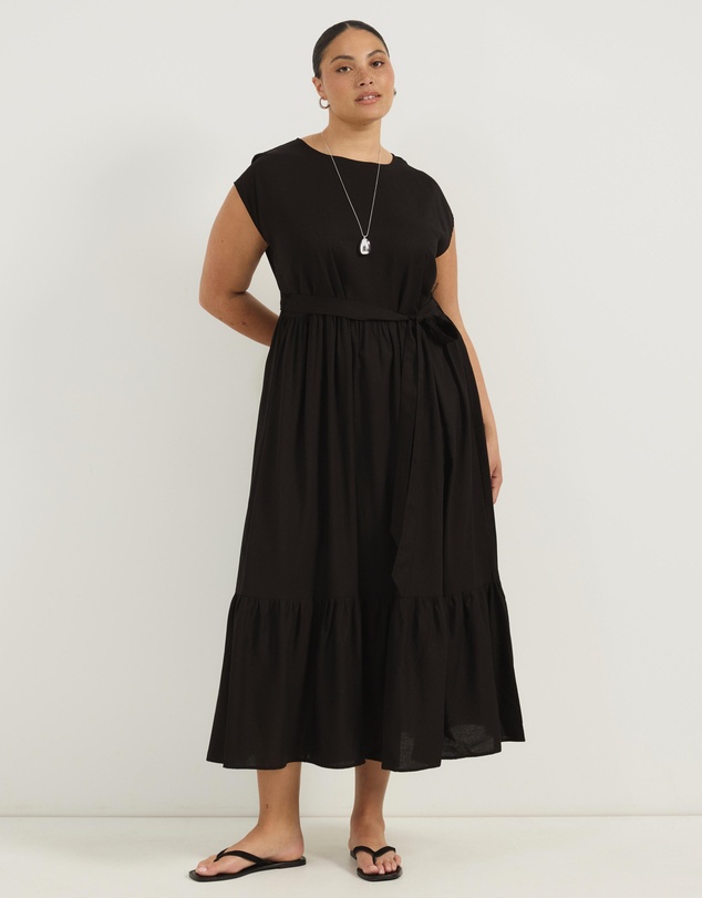 Atmos&Here Curvy - Marnie Linen Blend Maxi Dress With Flutter Sleeve And Tie