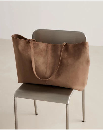 Aim'n - Microsuede Apparel Tote Bag