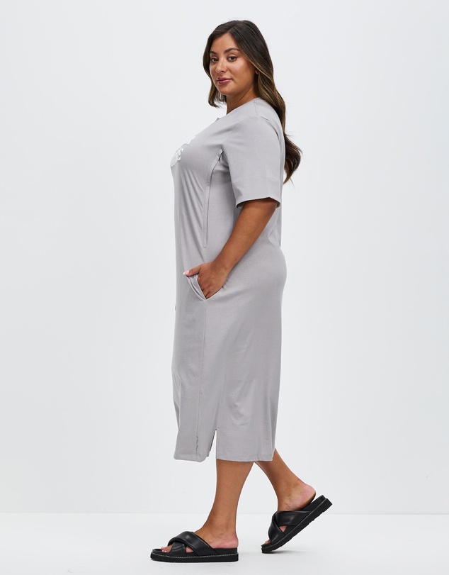 OMM Label - Mother Nature Birthing and Postpartum Nursing Gown