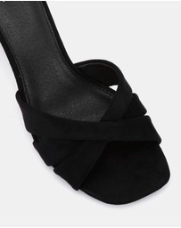 Novo - Ulliam Heels