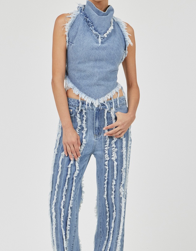 Third Form - Trace Distressed Jean