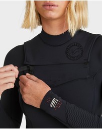 Billabong - Womens 4/3mm Salty Dayz Natural Chest Zip Wetsuit