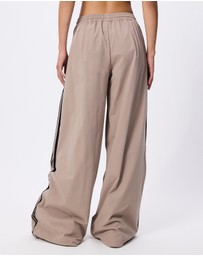 adidas Originals - Adilenium 5.0 OG Adilenium Track Pants With Pleats