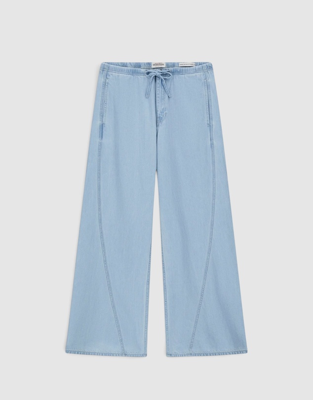 GUESS Jeans - GUESS JEANS Low-Rise Twisted Extra-Wide Jogger Jeans