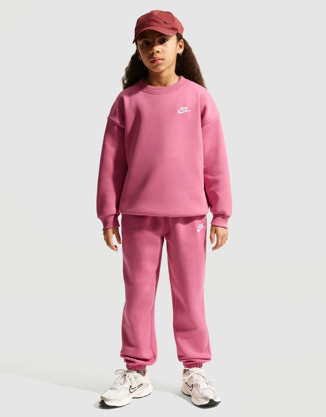 Nike - Club Fleece Oversized Sweatshirt - Teens