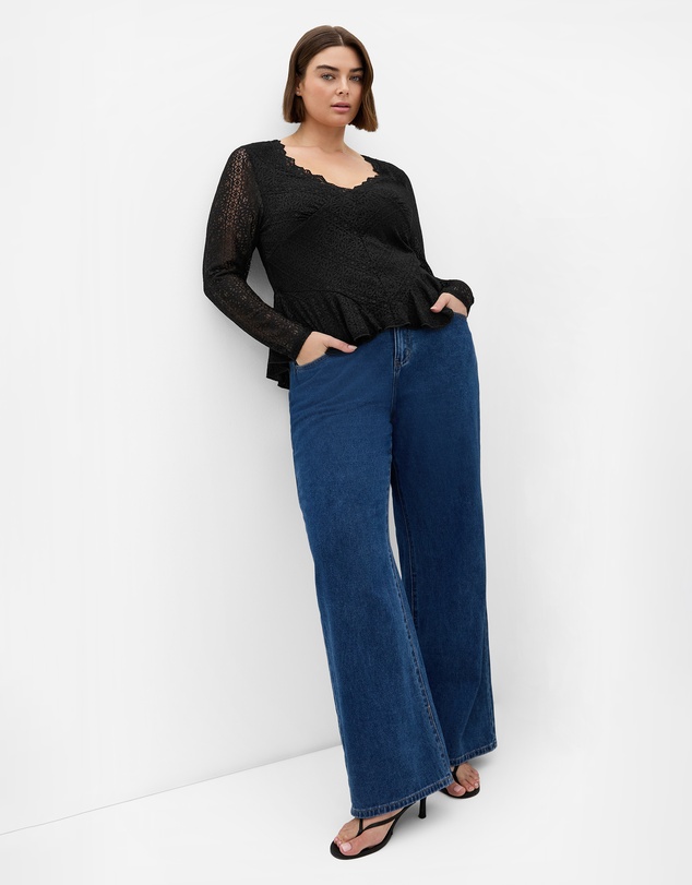 City Chic - Plus size Lola V Neck Lace Top - black