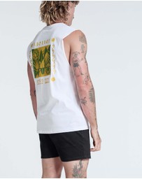 Vacancy Co - Surf Club Tank