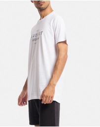 Xander - Athletique Tee