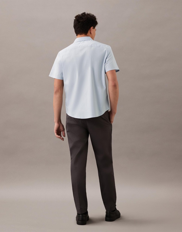 Calvin Klein - Cotton Stretch Classic Button Down Shirt