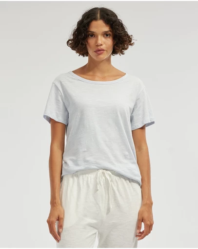 Amelius - Kie Rounded Hem Tee
