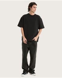 Kiss Chacey - Casius Loopback Street Tee