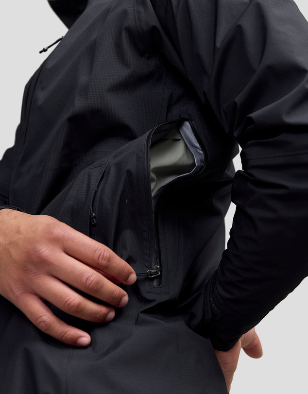 Kathmandu - Ridge 3L GORE-TEX Rain Jacket