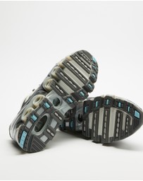 adidas Originals - Mega Ghostride - ICONIC EXCLUSIVE - Women's