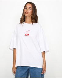 Dazie - Cherry Bow Oversized Graphic Tee