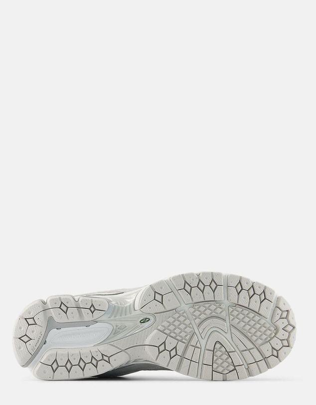 New Balance - 2002R - Unisex