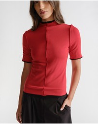 Decjuba - D-Luxe Short Sleeve Top