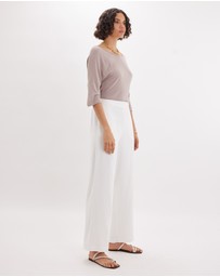 Amelius - Ottavia Three Quarter Batwing Tee