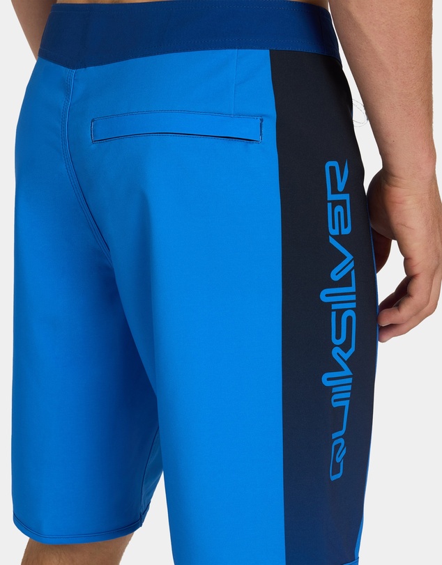 Quiksilver - Mens Surfsilk Holmes 20