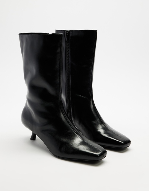 AERE - Maria Leather Kitten Heel Boots