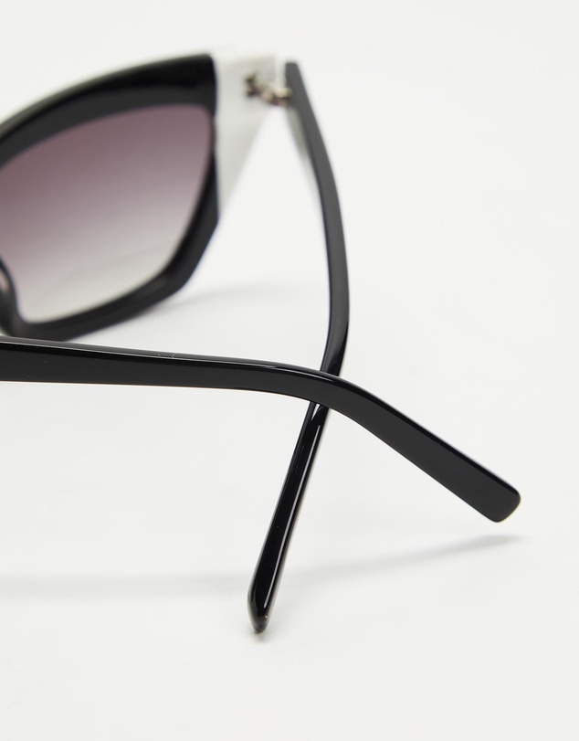 DKNY - DK547S