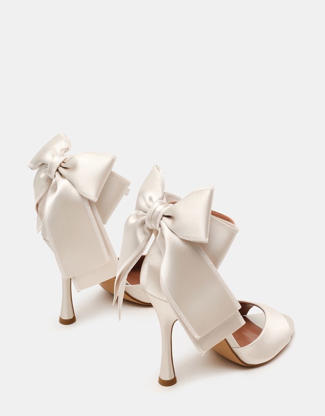 Steve Madden - Bougie Ivory Satin Heels