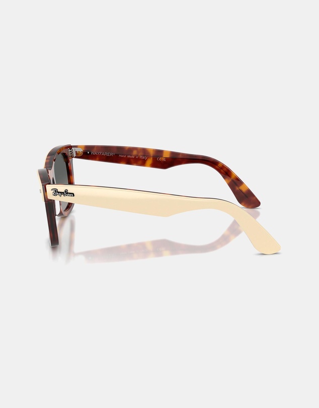 Ray-Ban - Wayfarer