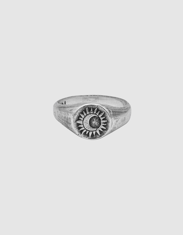 Haze & Glory - ICONIC EXCLUSIVE - Sacred Sun Signet Ring in 925 Silver