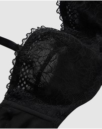 Passionata - Pila Wired Lace Bandeau Convertible-to-Strapless Bra