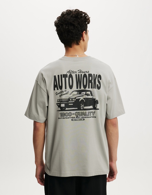 Cotton On - Box Fit Graphic T-Shirt