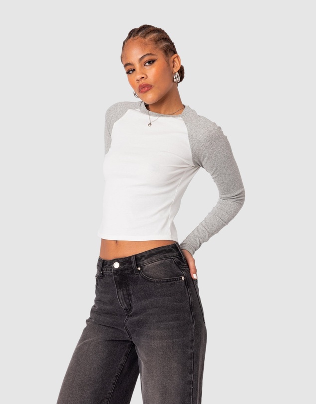 EDIKTED - Raya Long Sleeve T-Shirt