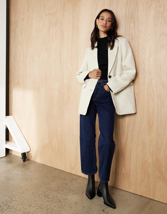Atmos&Here - Koa Oversize Textured Blazer