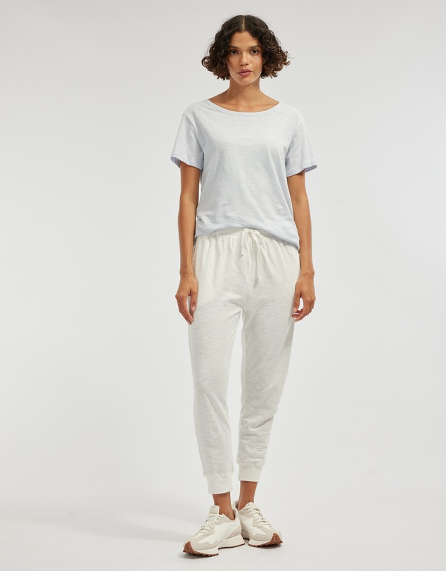 Amelius - Kie Rounded Hem Tee