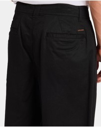 Volcom - Mens Baggos Pleat Chinos