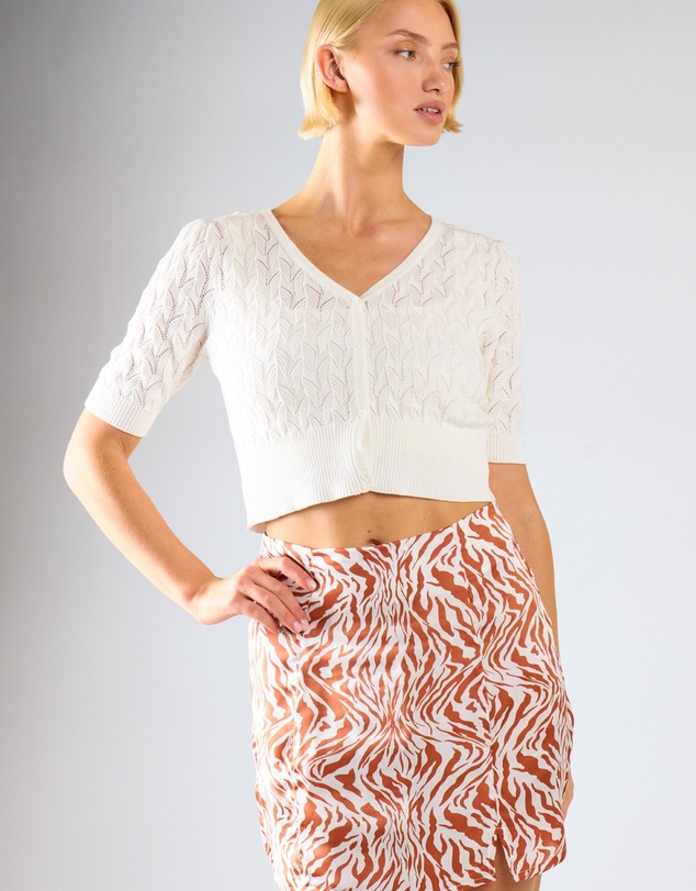 Glamorous - V-Neck Crop-Cardigan
