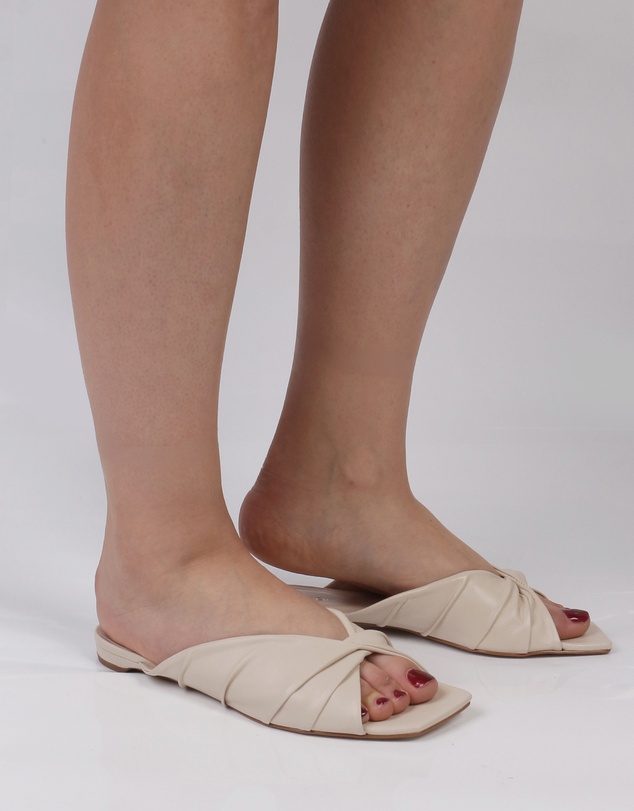 Sempre Di - Charlene Slides