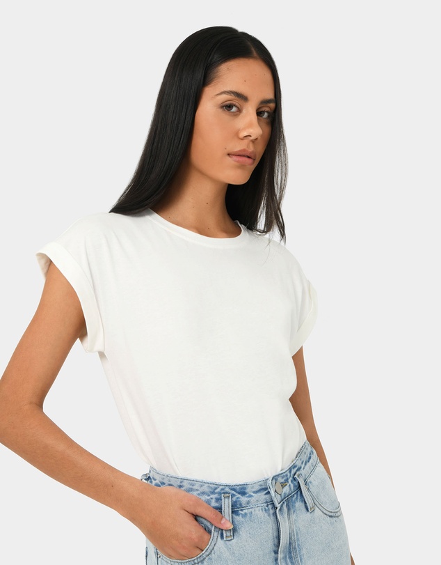 Forcast - Baylee Basic Tee