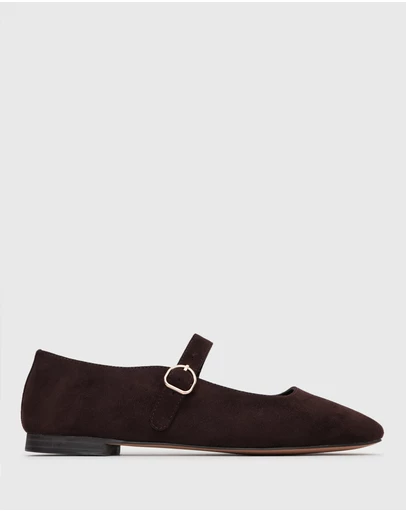 Betts - Mystique Mary Jane Flats