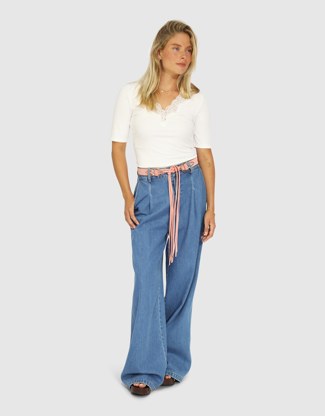 Belle & Bloom - Soft Touch Ribbed Lace Tee