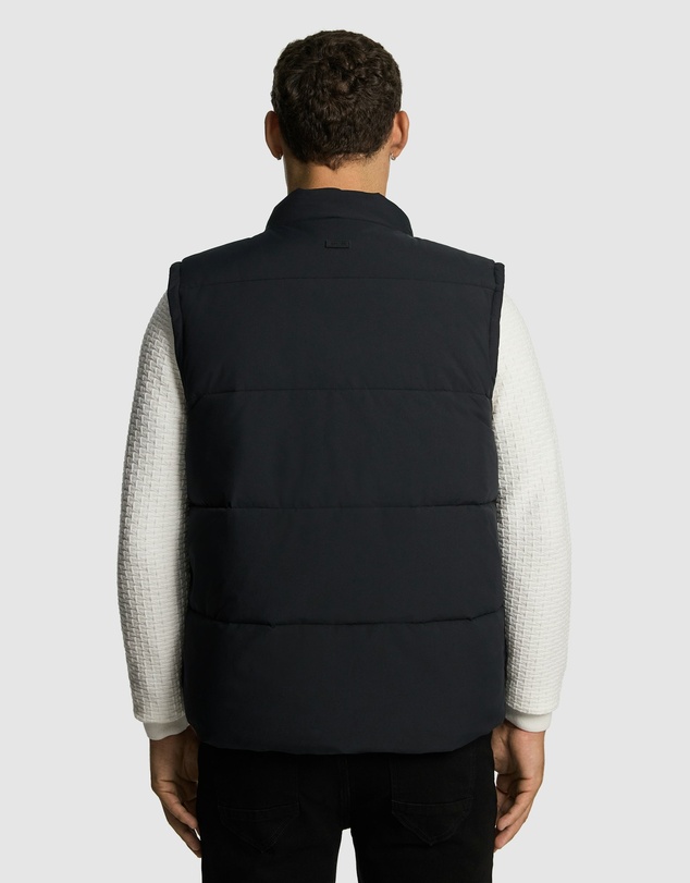 yd. - Finn Reversible Vest