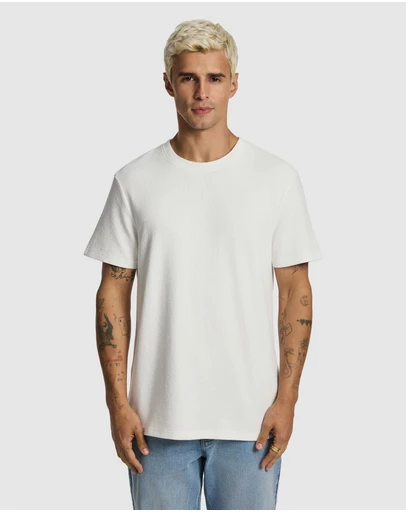 yd. - Rizzo Relaxed Tee