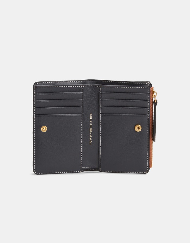 Tommy Hilfiger - Script Canvas Bifold Wallet