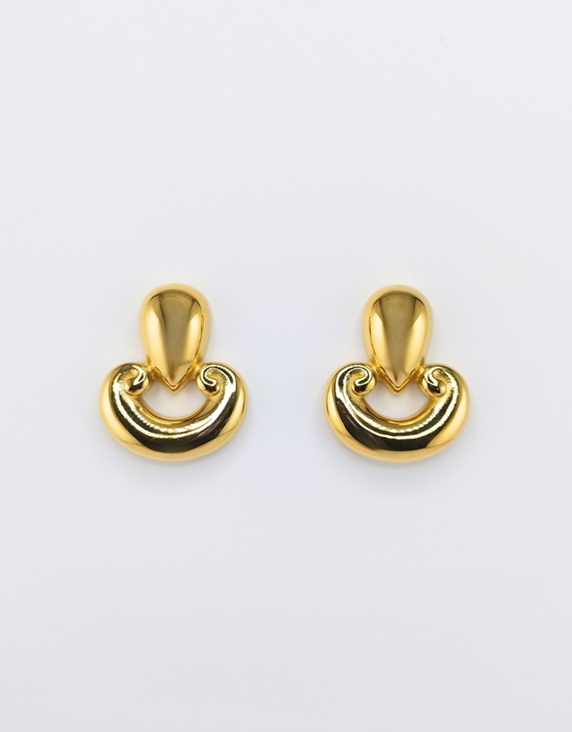 Izoa - Hattie Stud Earrings