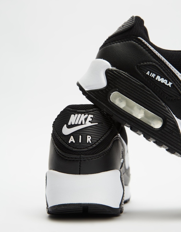 Nike - Air Max 90 - Women's