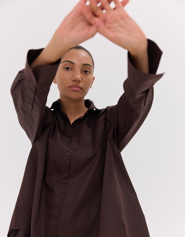 Cloth & Co. - The Split Back Shirt | Brazil Nut