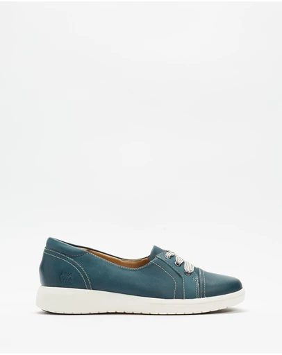 Mia Vita - Bridgette Slip-On Sneaker - Denim