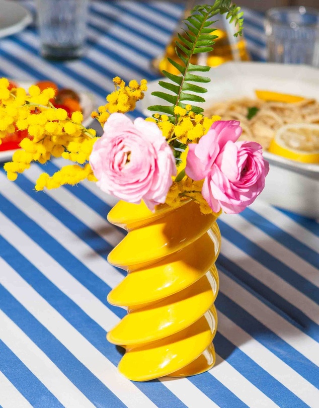 DOIY - Dolce Vita Vase Fusilli