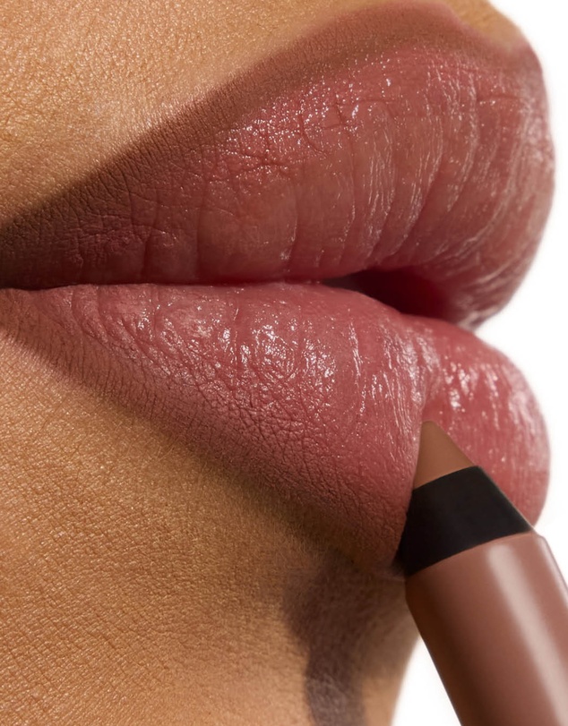 Yves Saint Laurent - YSL Lovenude Kiss Shaper