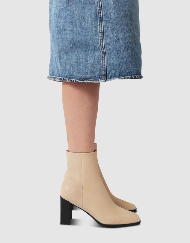 Skin - Sandiago Ankle Boot